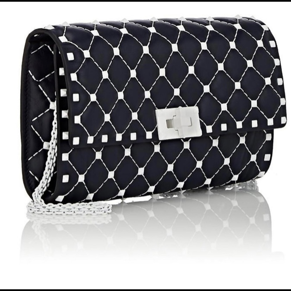 100%authentic Valentino clutch